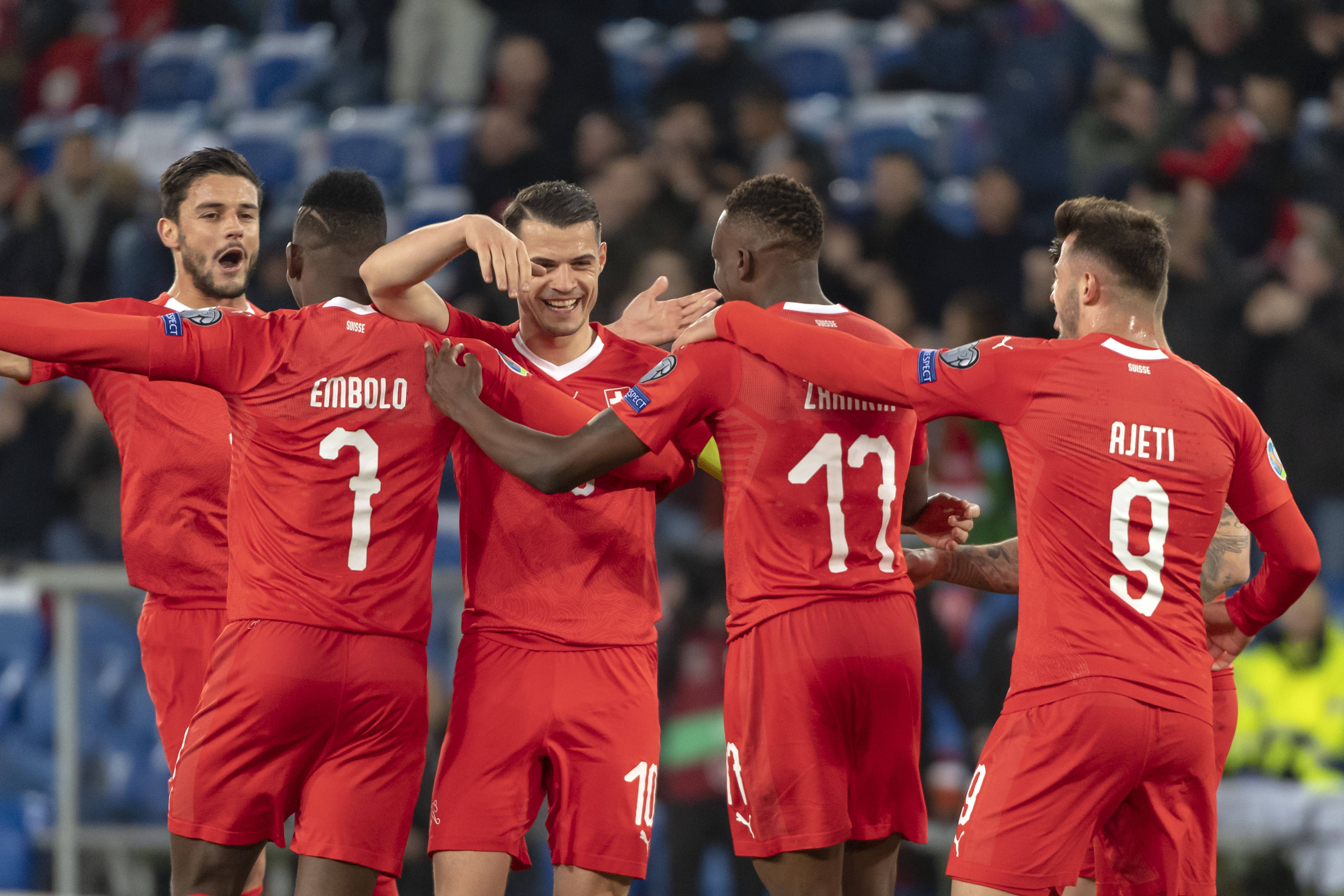 开云综合平台关于赛地聚焦：意甲今晨热度飙升，阿森纳状态回暖，话题不断，身体对抗强度拉满的信息